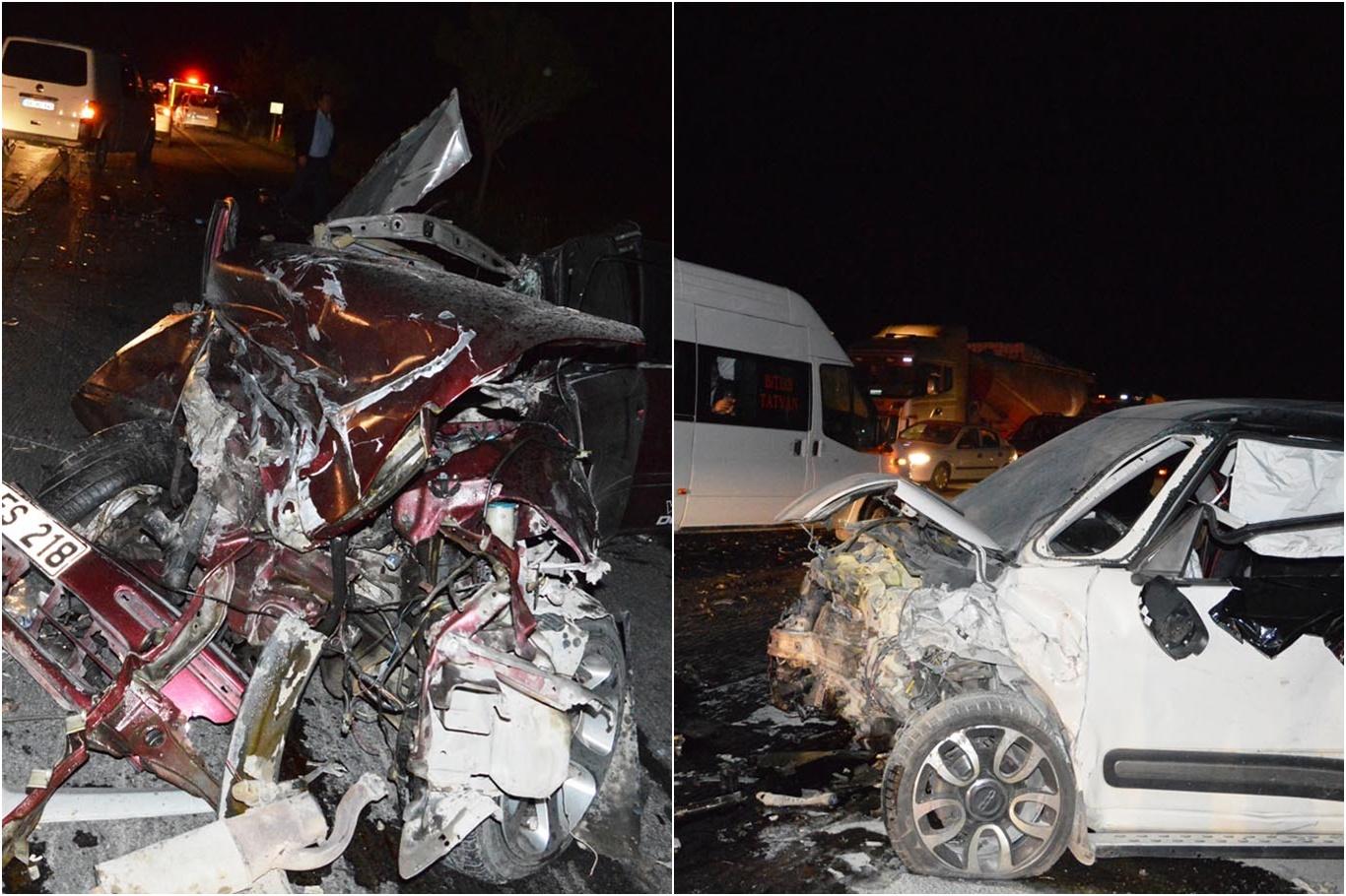 Bitlis'te trafik kazası: 3 ölü 8 yaralı  